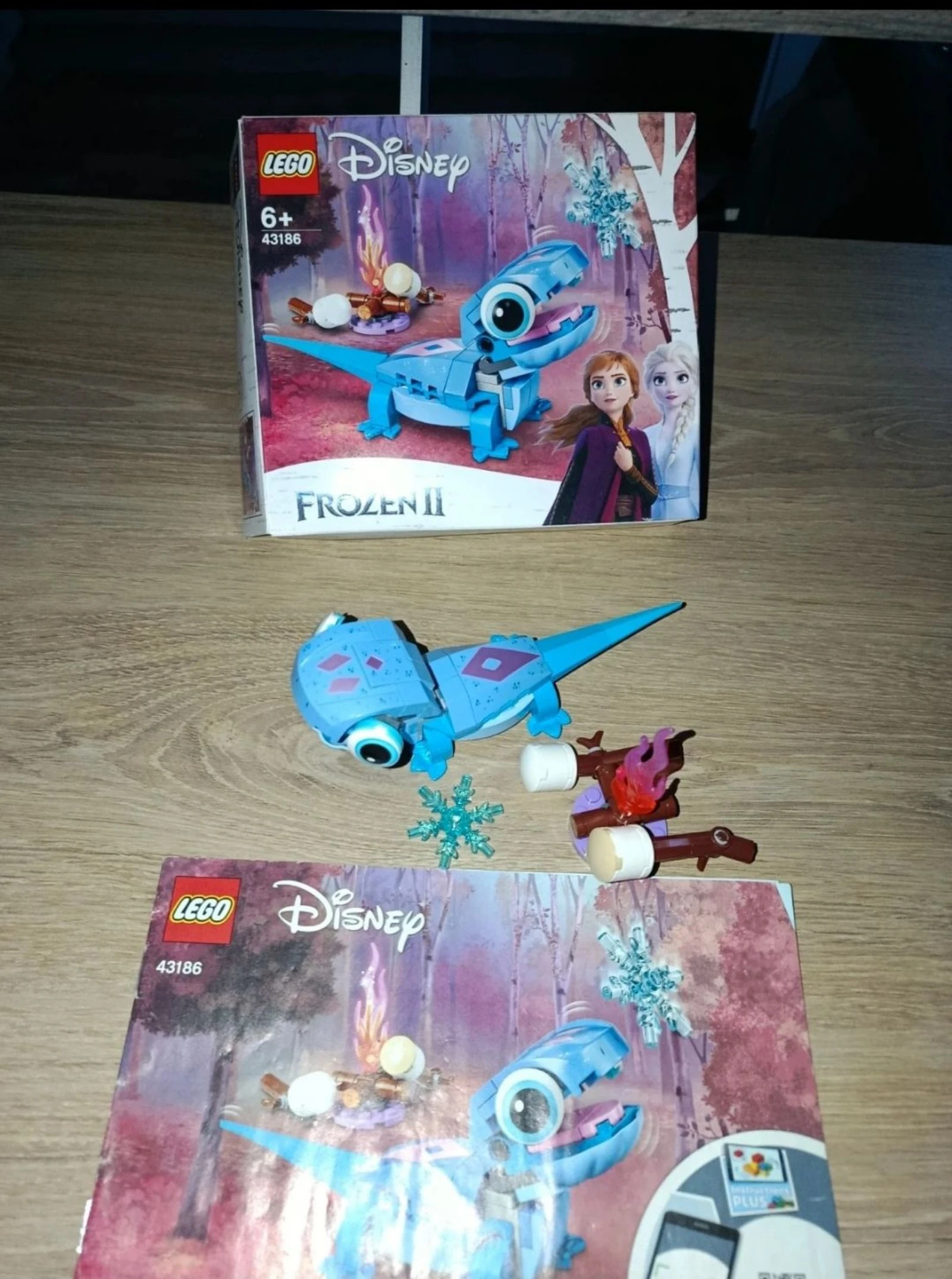 Lego Disney reine des neiges la salamandre 43186